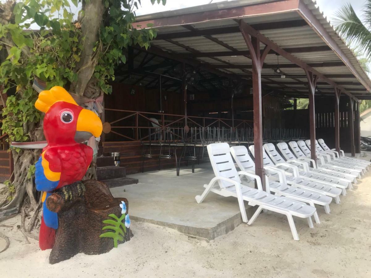 Zodiac Beach Resort リペ島 エクステリア 写真