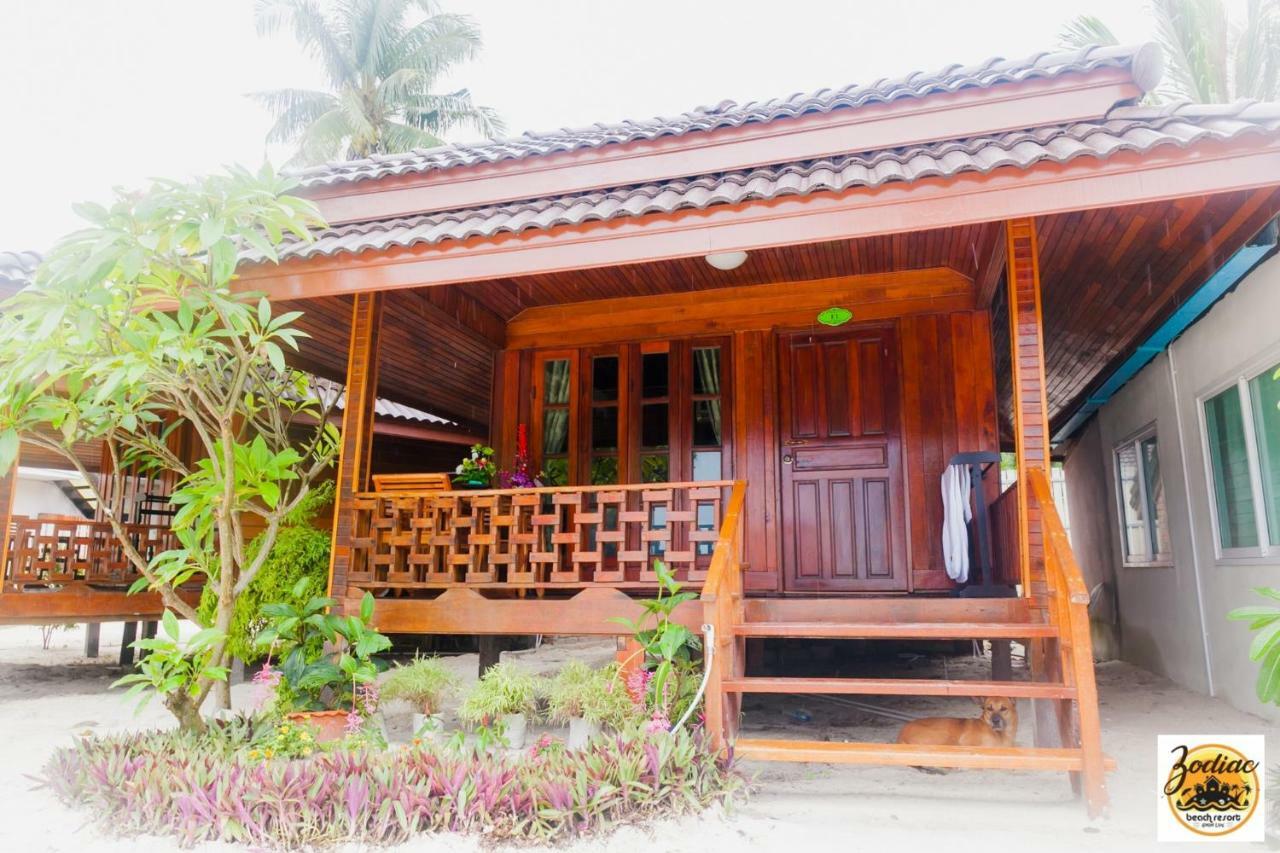 Zodiac Beach Resort リペ島 エクステリア 写真